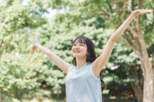 「私はできる」「私は価値ある存在だ」と思い続ければ、自然とその通りの行動をとり、環境もそれに応じて変わっていくのです。