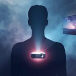 自分の心をプロジェクターとして映し出された映像を体験している