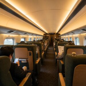 新幹線のグリーン車の様子